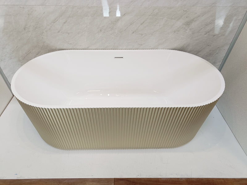 Ginger freestanding Bath - 1700 & 1500mm - Standard White or Painted Variants