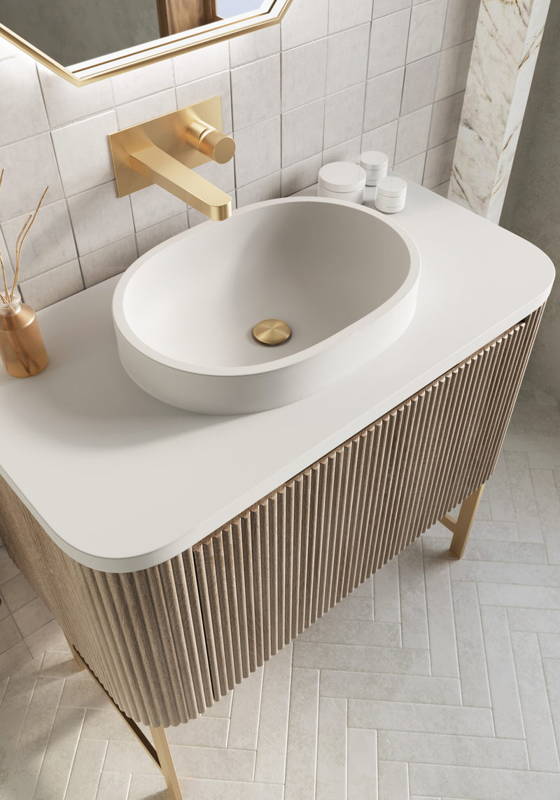 Linea Curve 600 Vanity Unit With Countertop Basin & Frame