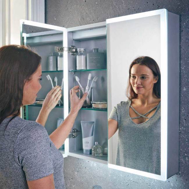 Mia LED Mirror Cabinet 700 x 800mm